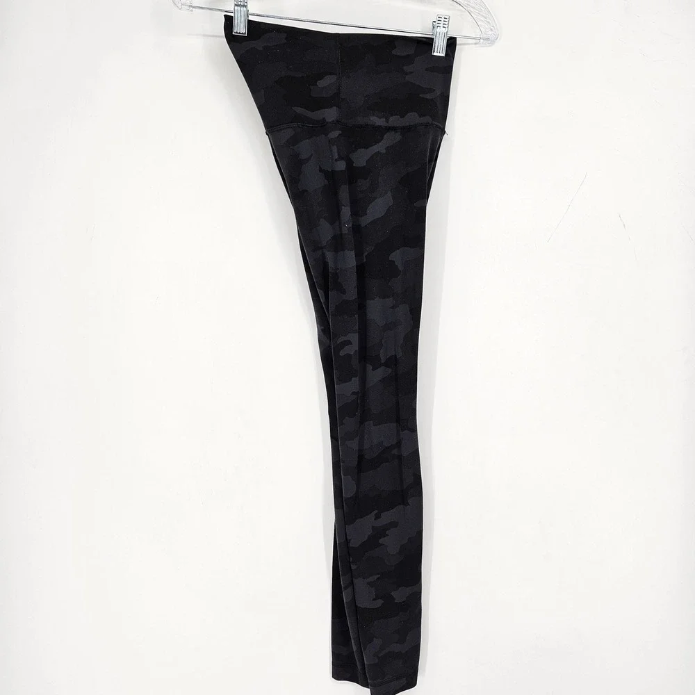 Lululemon Pants Womens 4 Align Joggers Black Camo Athletic Gym Leisure Yoga